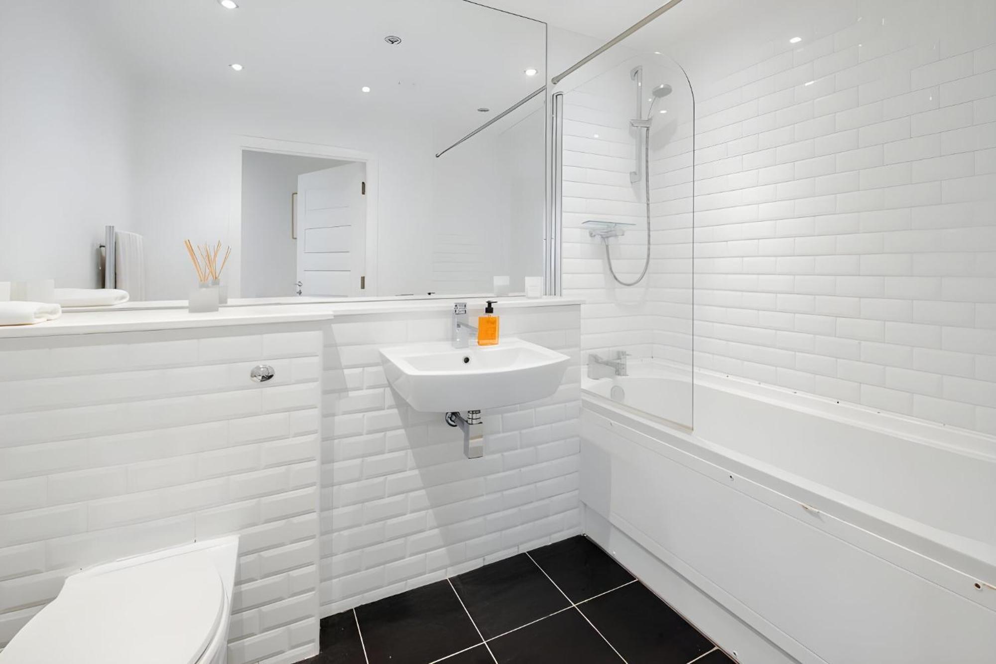 דירות לונדון Spitalfields Sanctuary 2 Bed 2 Bath 100Sqm Aprt מראה חיצוני תמונה